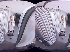 Lynna Nilsson Manu Falcon in Doorstep Seller - VirtualRealPorn