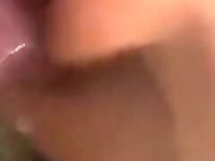 Pinay teen 18+ play herself with dildo