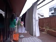 08290,Beautiful woman's lewd appearance