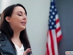 Shemale Erica Cherry and Whitney Wright solve issue with sex