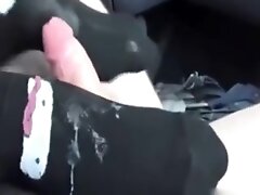 Sockjob footjob in Car German