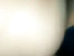 Novinha safada chupando varios