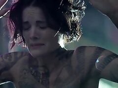 Blindspot S01E01 (2015) Jaimie Alexander