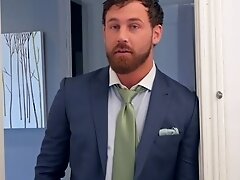 Making It Big: The Roommate - MENatPLAY