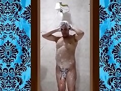 Meu Banho Gostoso Com o Pau Duro 025