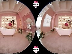 Alisha Solo Twerk - VRQueens