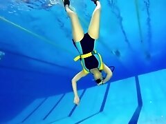 Pool scuba