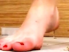 Barefoot cricket crush - Nina