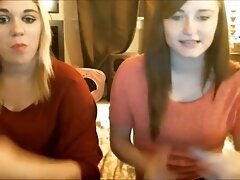 teen 18+ GIRLS FLASH TITS AND ASS