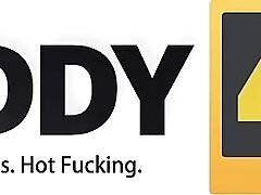 DADDY4K. Hubscher und reicher Freundvater fickt sein hubsches