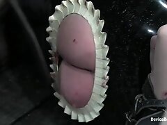 Claire, Jade And Sarah Live, Part 2 - Kink