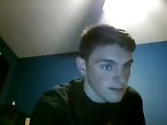 Gogeous boy shows his super hot pink asshole on cam